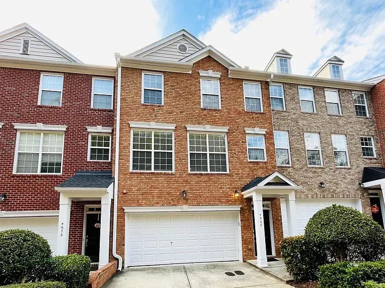4668 Creekside Villas Way, Smyrna, GA 30082