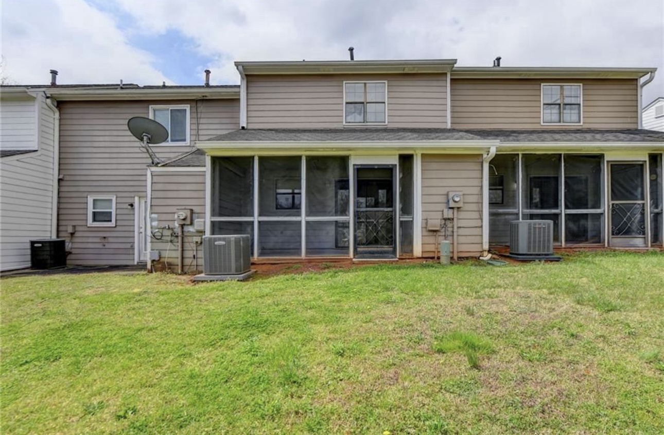 3170 Duvall Pl, Kennesaw, GA 30144