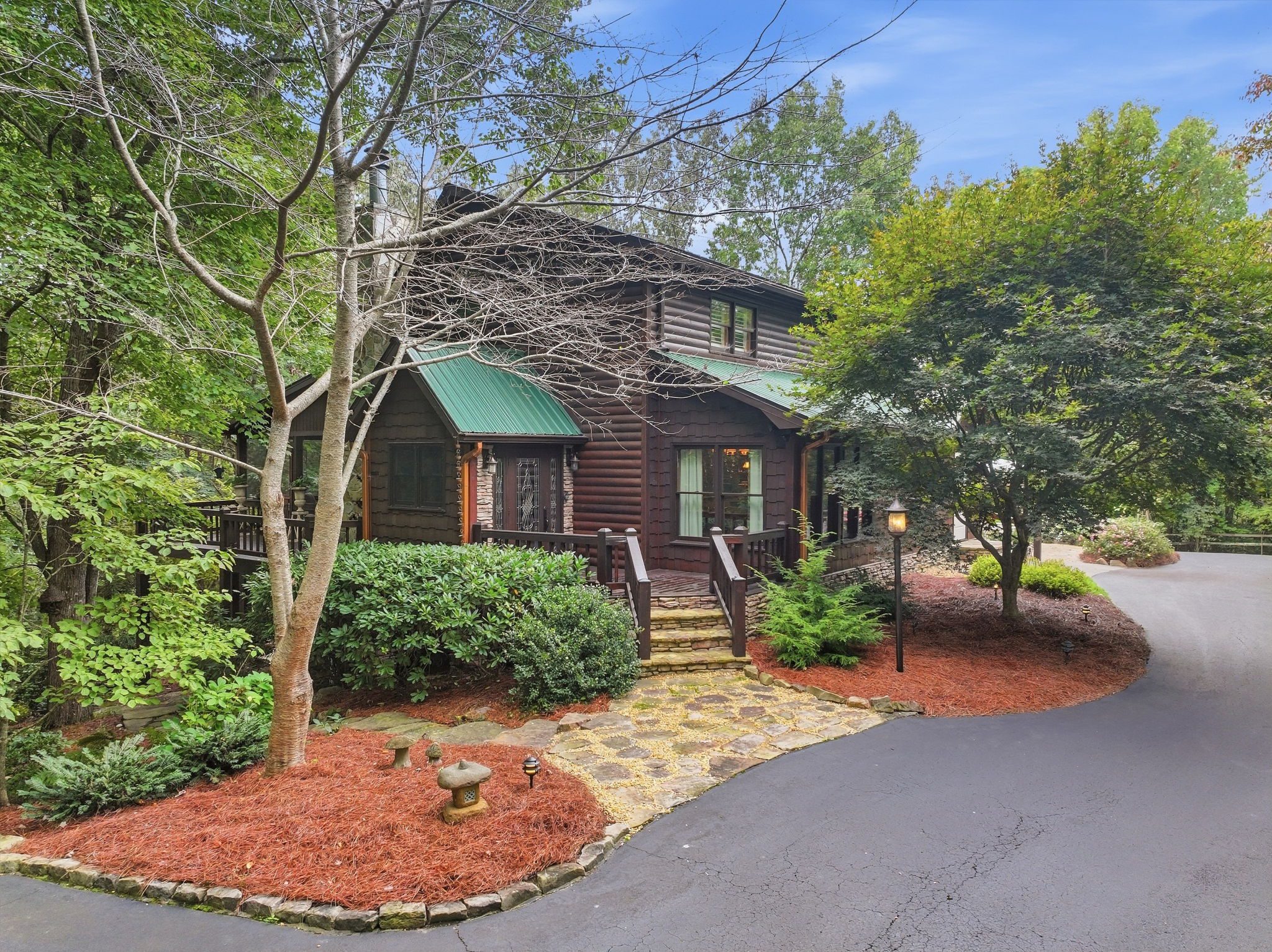 205 Minnehaha Trail, Blue Ridge, GA 30513